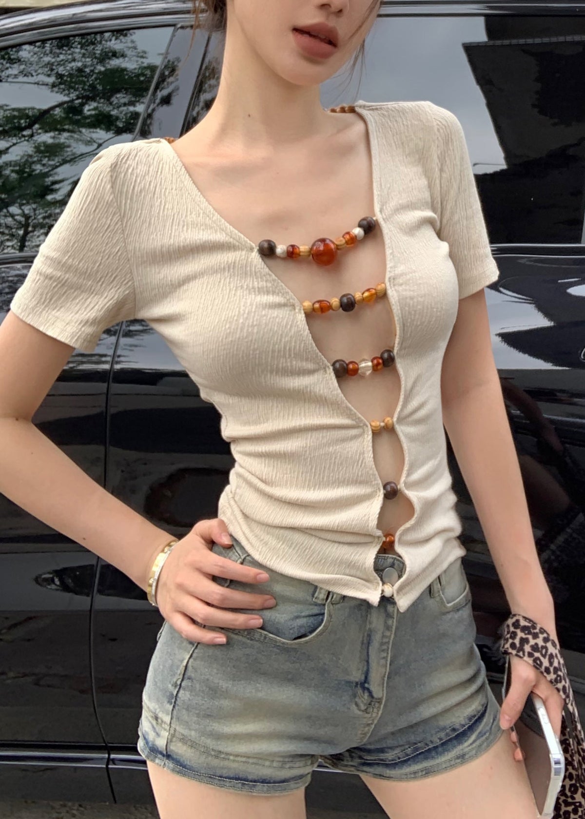 Elegantly Styled Shirt for Everyday Wear