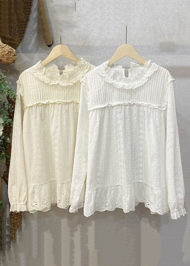 Well Tailored Top with a Graceful Silhouette