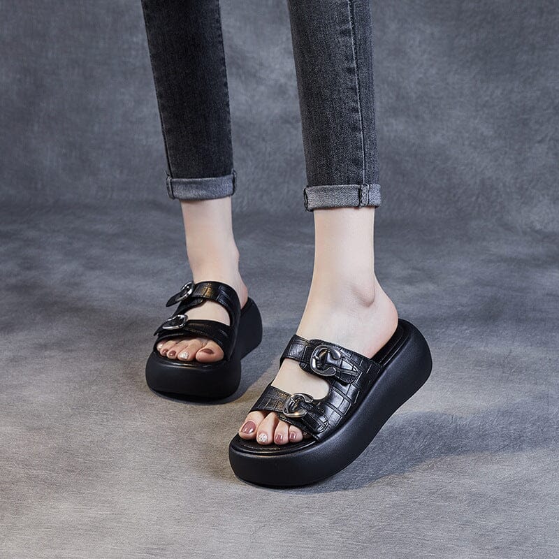 Graceful Orthopedic Shoes for Modern Look