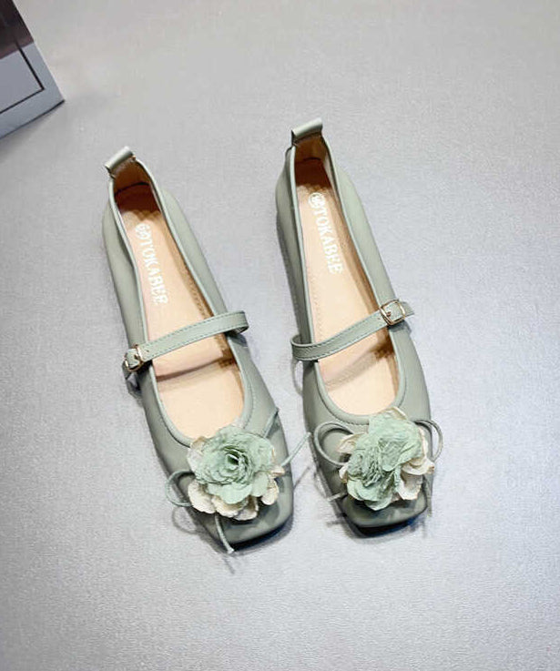 Graceful Orthopedic Shoes for Modern Look