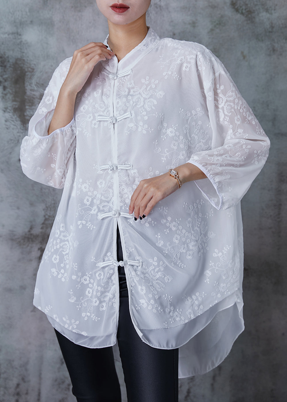 Beautifully Finished Shirt in a Timeless Design