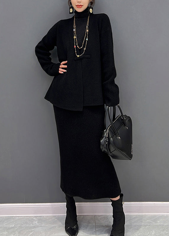 Classic Vintage Cardigan with a Flattering Fit