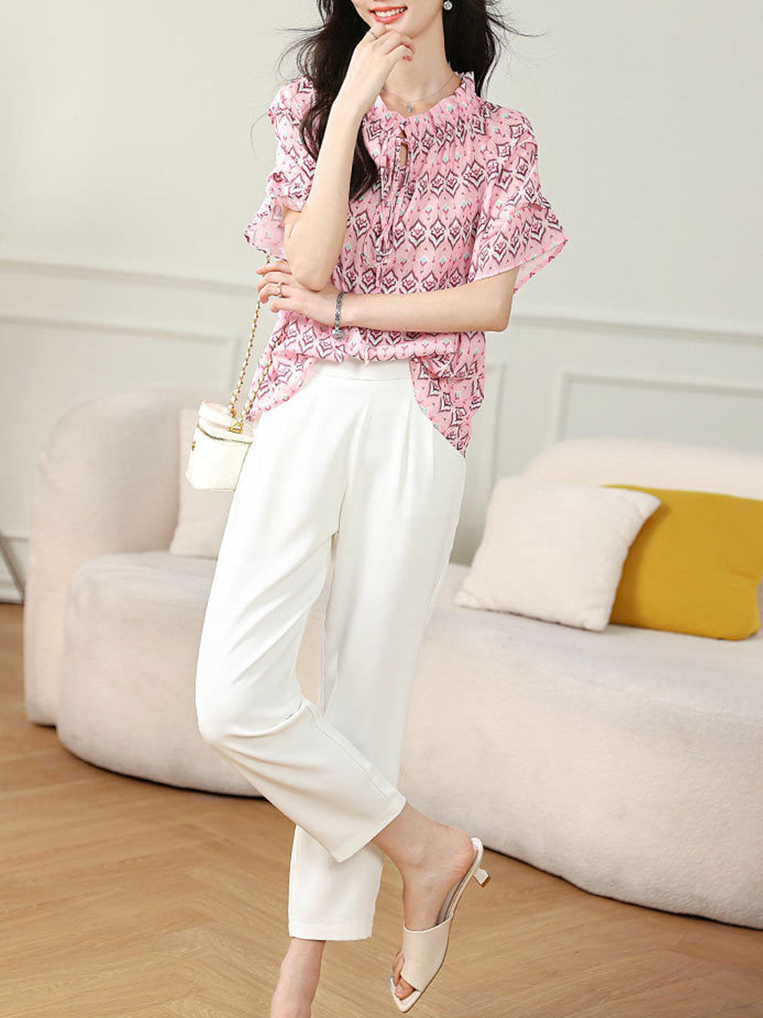 Elegantly Styled Shirt for Everyday Wear