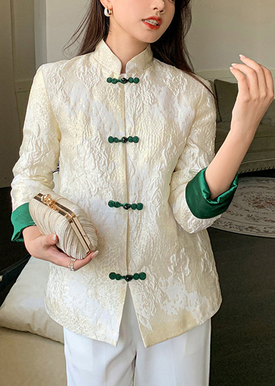 Beautifully Crafted Coat in a Classic Style