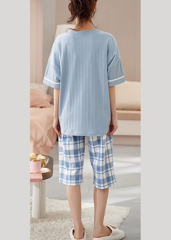 Sophisticated Garment with a Clean Classic Look