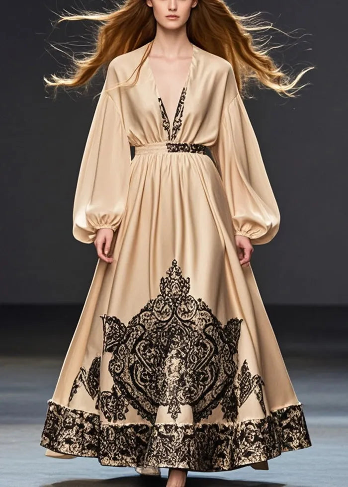 Beautifully Crafted Dress in a Classic Style