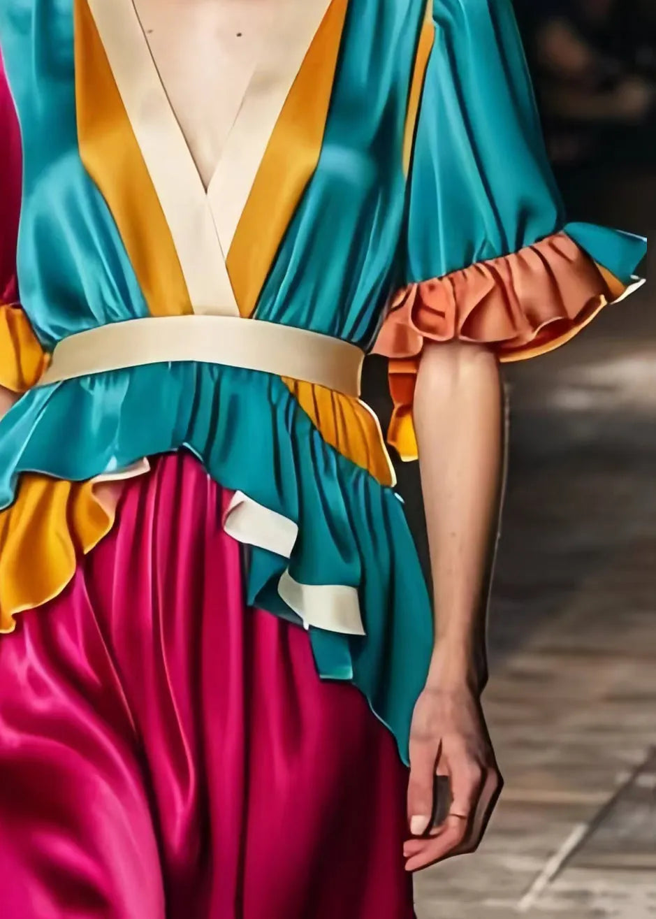 Beautifully Crafted Dress in a Classic Style
