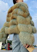Well Tailored Coat with a Graceful Silhouette
