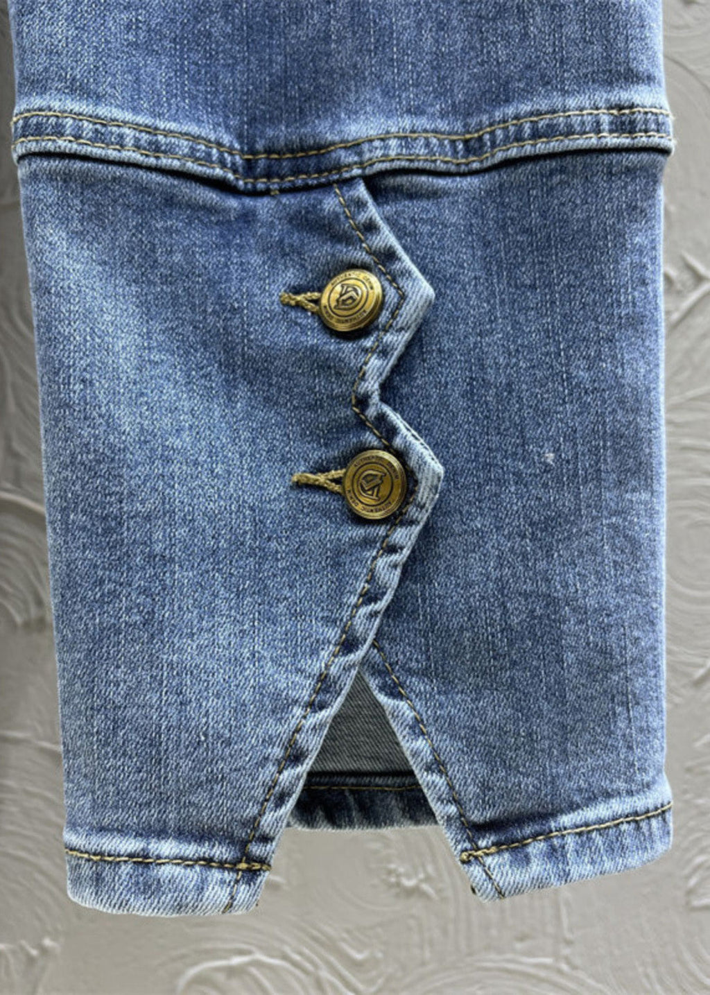 Sophisticated Pants with a Clean Classic Look