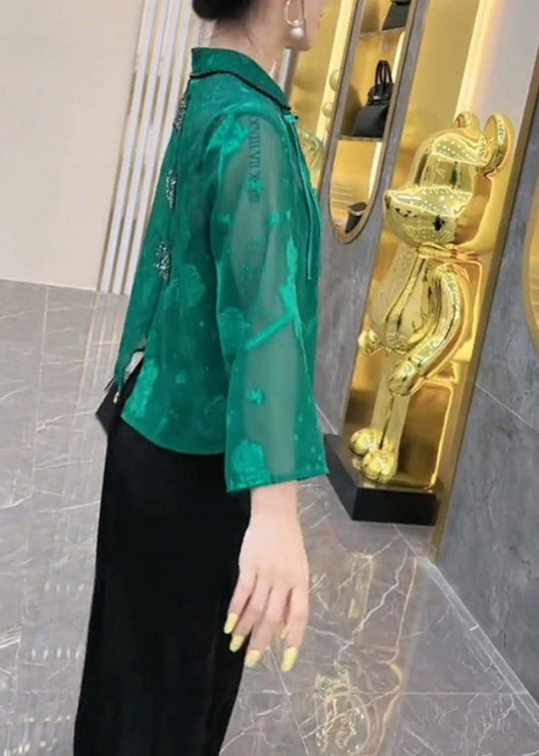 Polished Shirt with an Effortless Classic Look