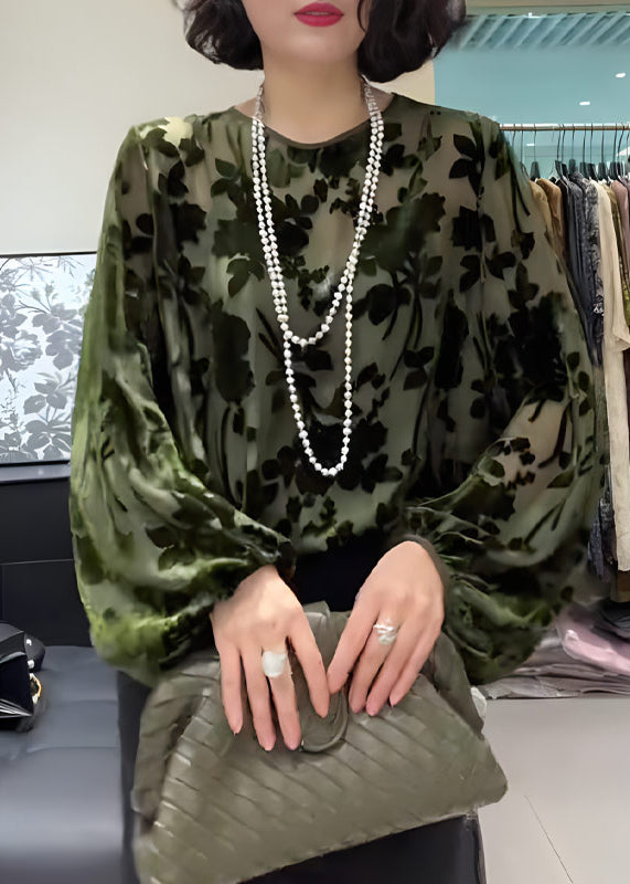 Beautifully Balanced Top with Timeless Character