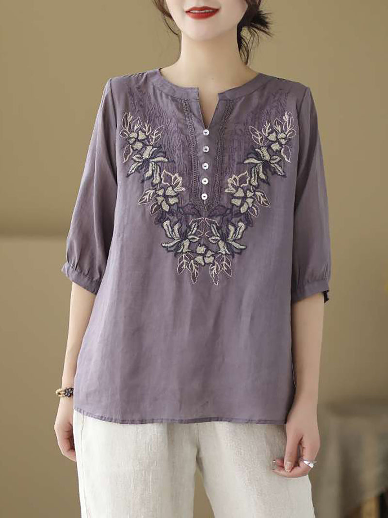 Beautifully Finished Shirt in a Timeless Design