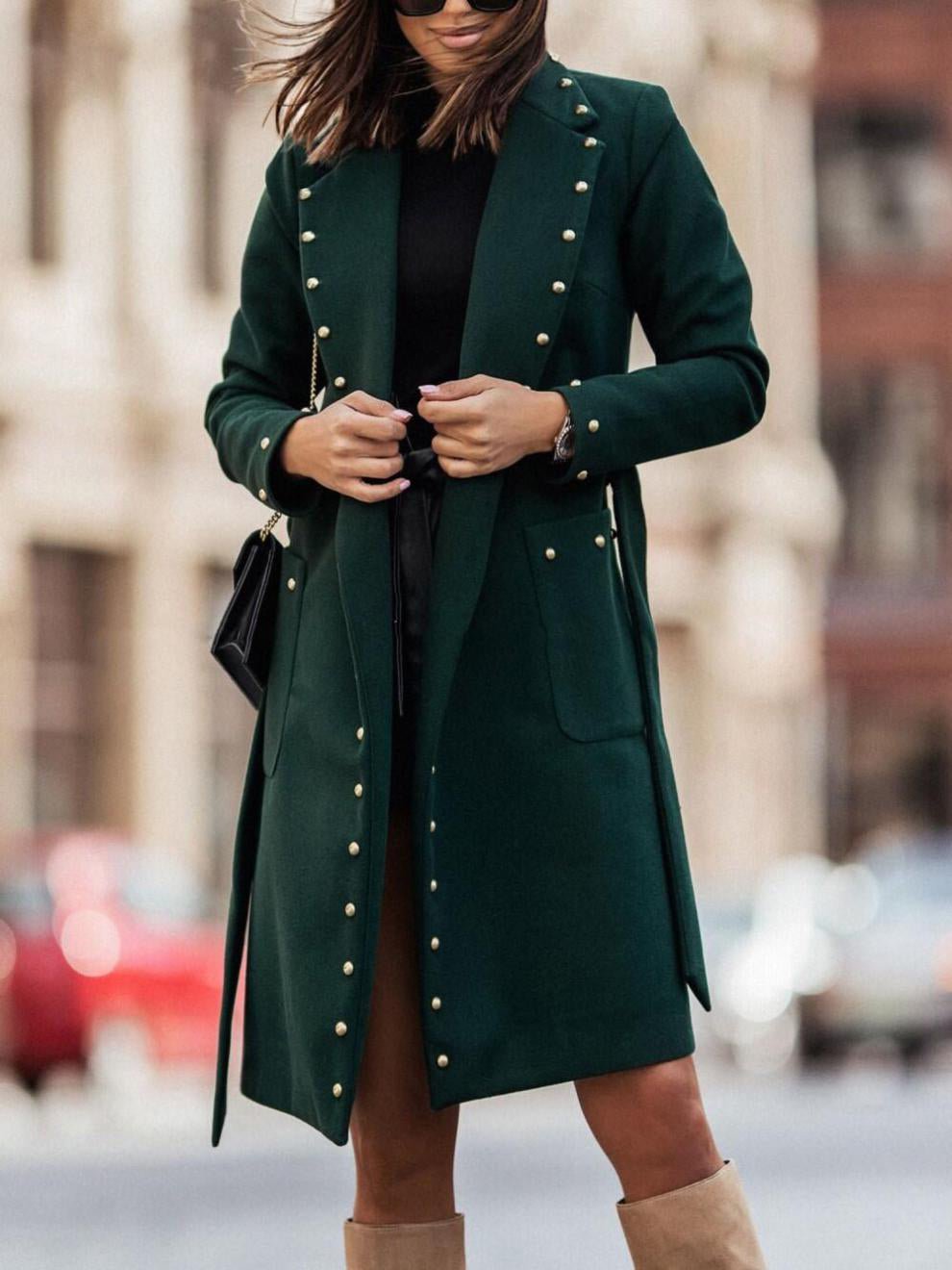 Beautifully Finished Coat in a Timeless Design