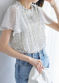 Well Tailored Top with a Graceful Silhouette