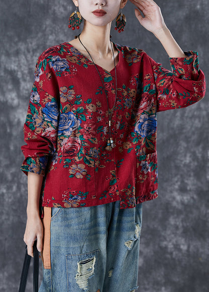 Beautifully Finished Blouse in a Timeless Design