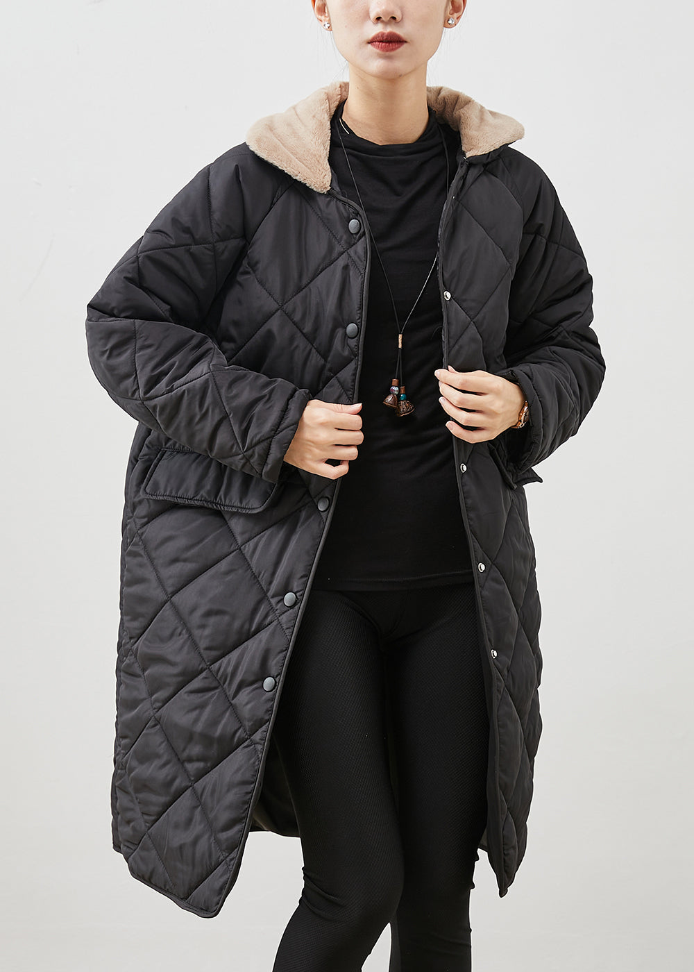 Effortlessly Elegant Jacket with a Timeless Design