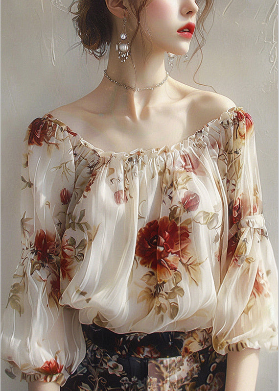 Well Tailored Top with a Graceful Silhouette