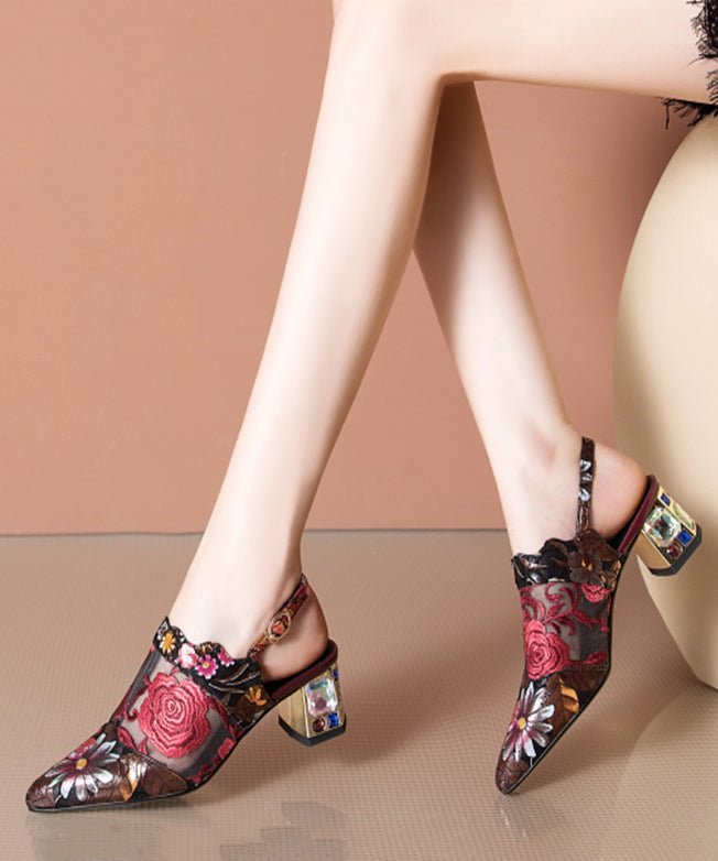 Chic Orthopedic Sandals with Unique Design