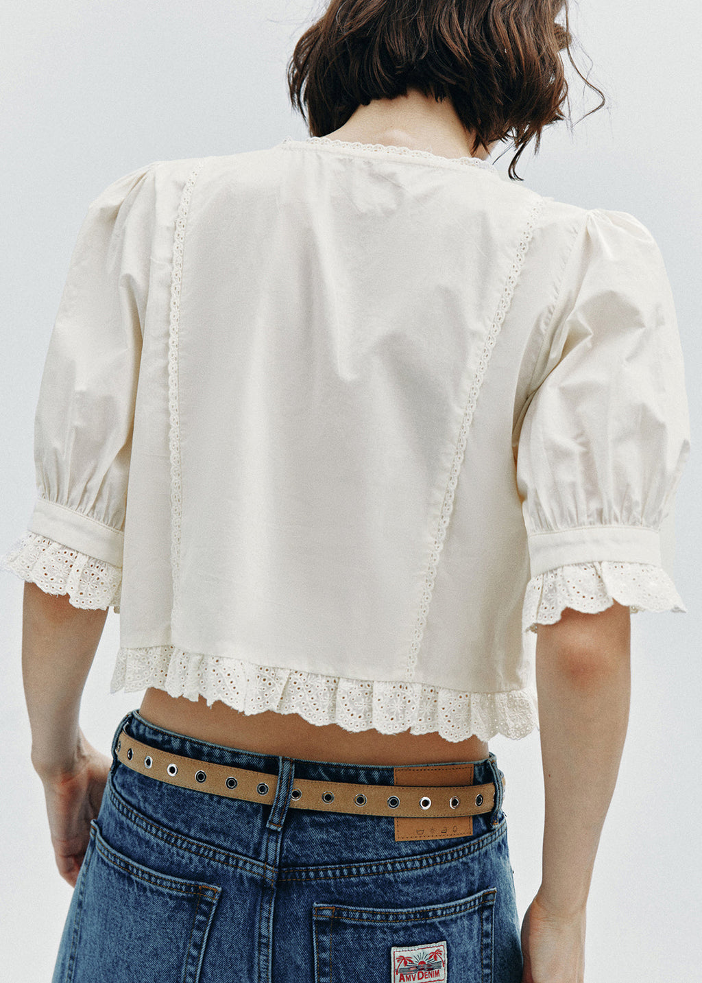 Effortlessly Elegant Top with a Timeless Design