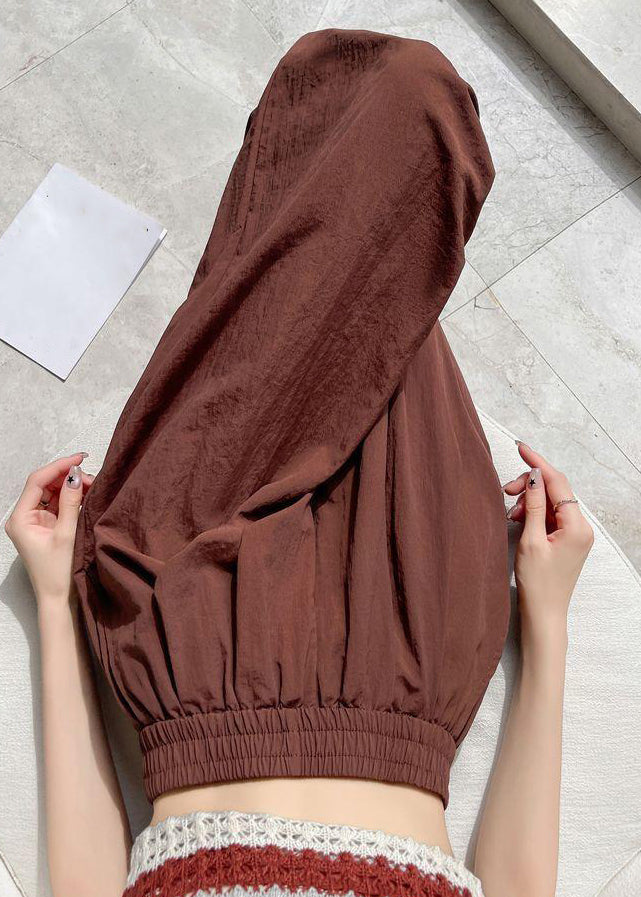 Effortlessly Elegant Pants with a Timeless Design