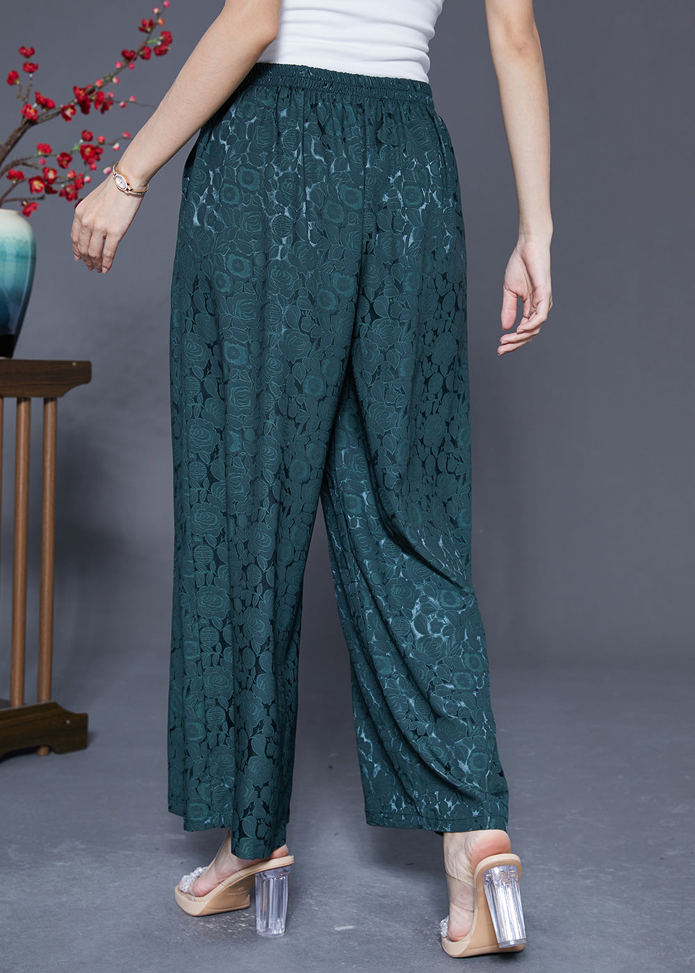 Gracefully Styled Pants for Any Occasion