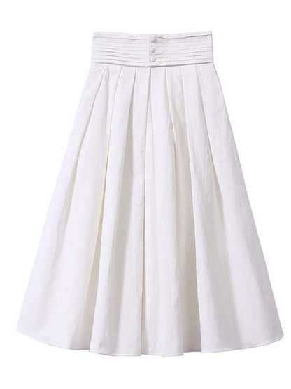 Effortlessly Elegant Garment with a Timeless Design