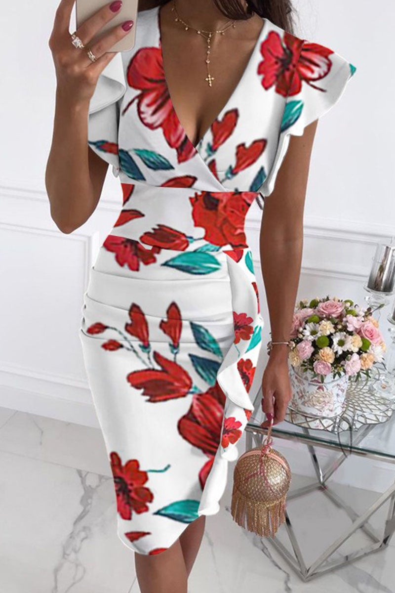 Gracefully Styled Dress for Any Occasion