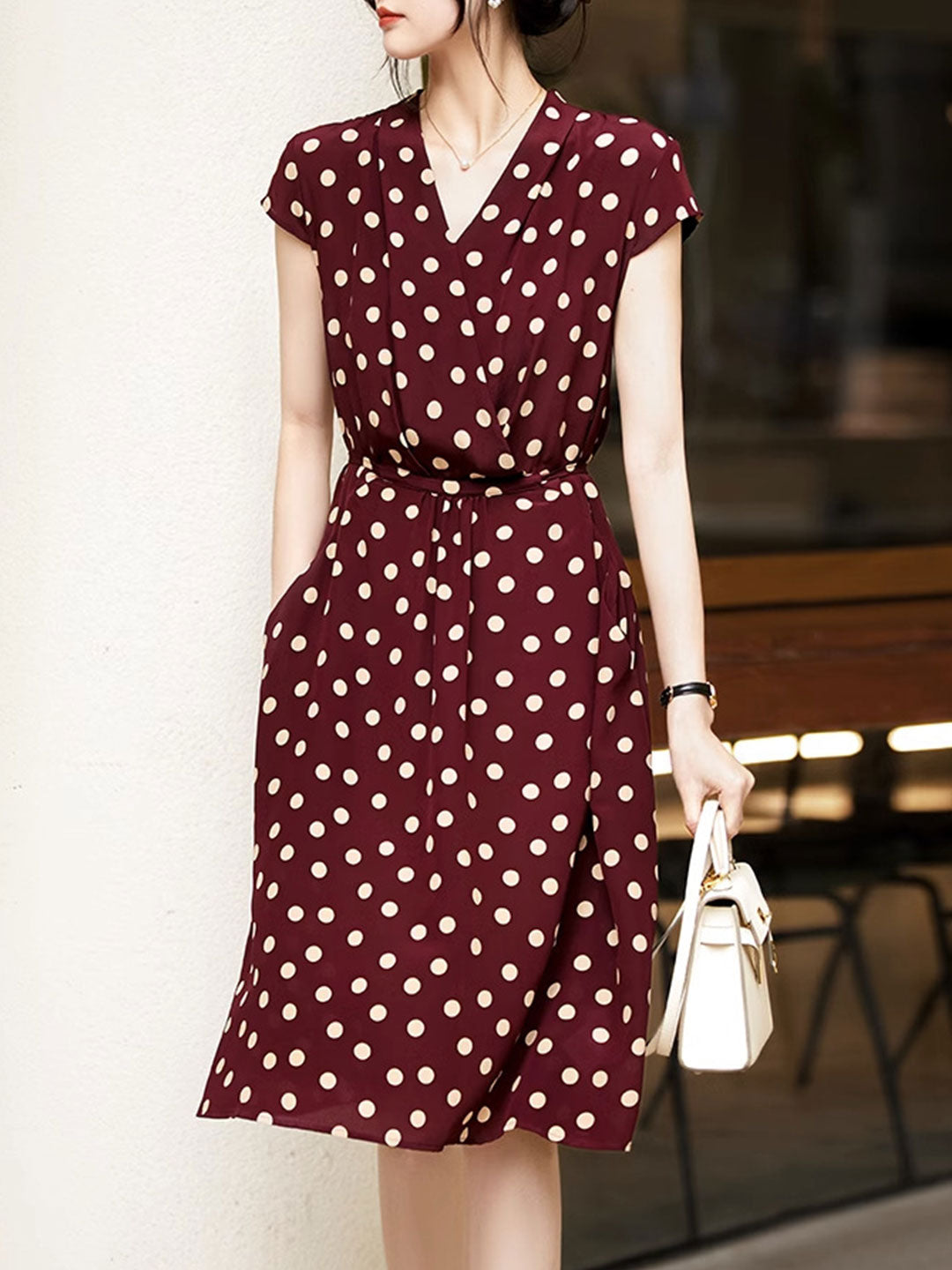 Classic Vintage & Enduringly Stylish Dress