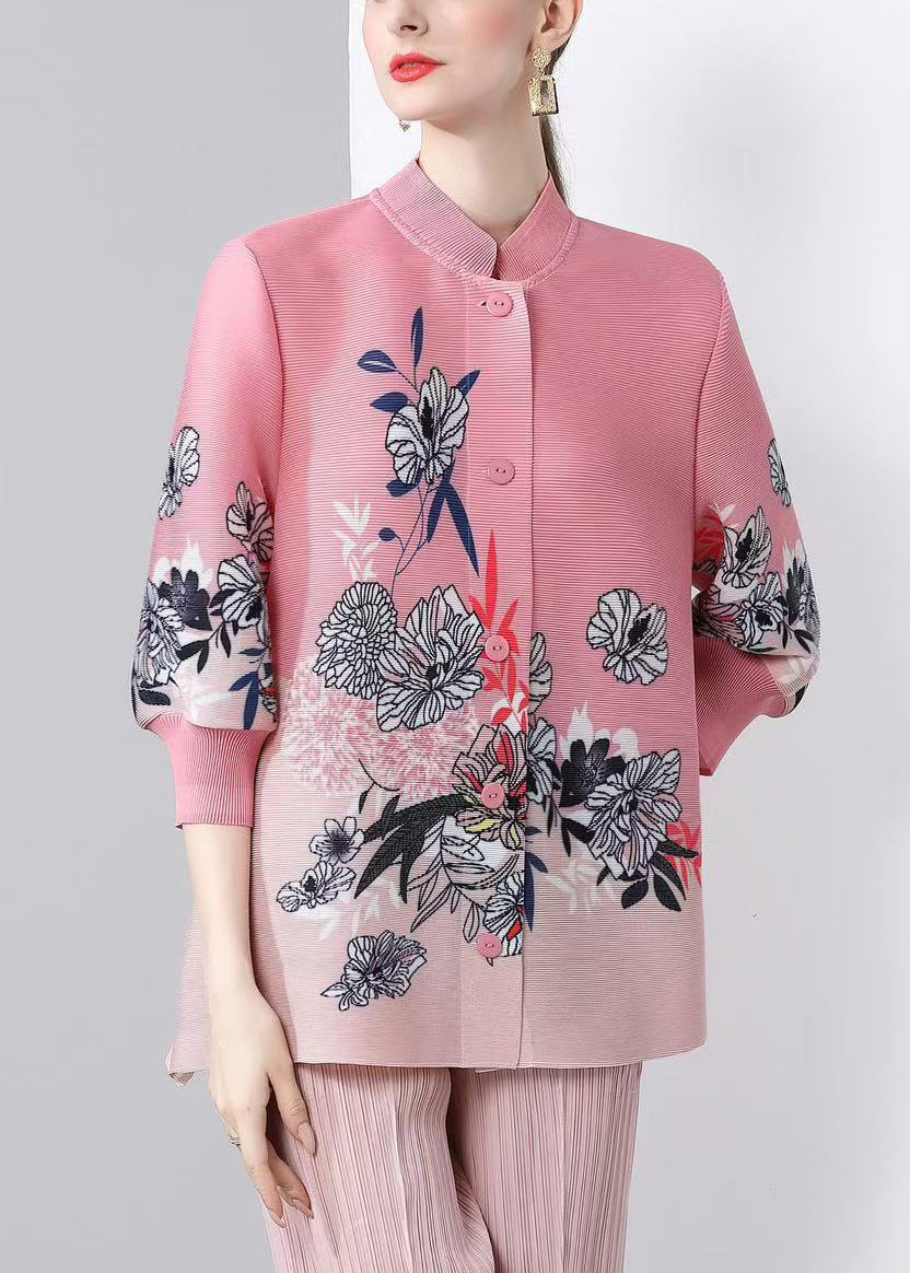 Classic Vintage & Enduringly Stylish Coat