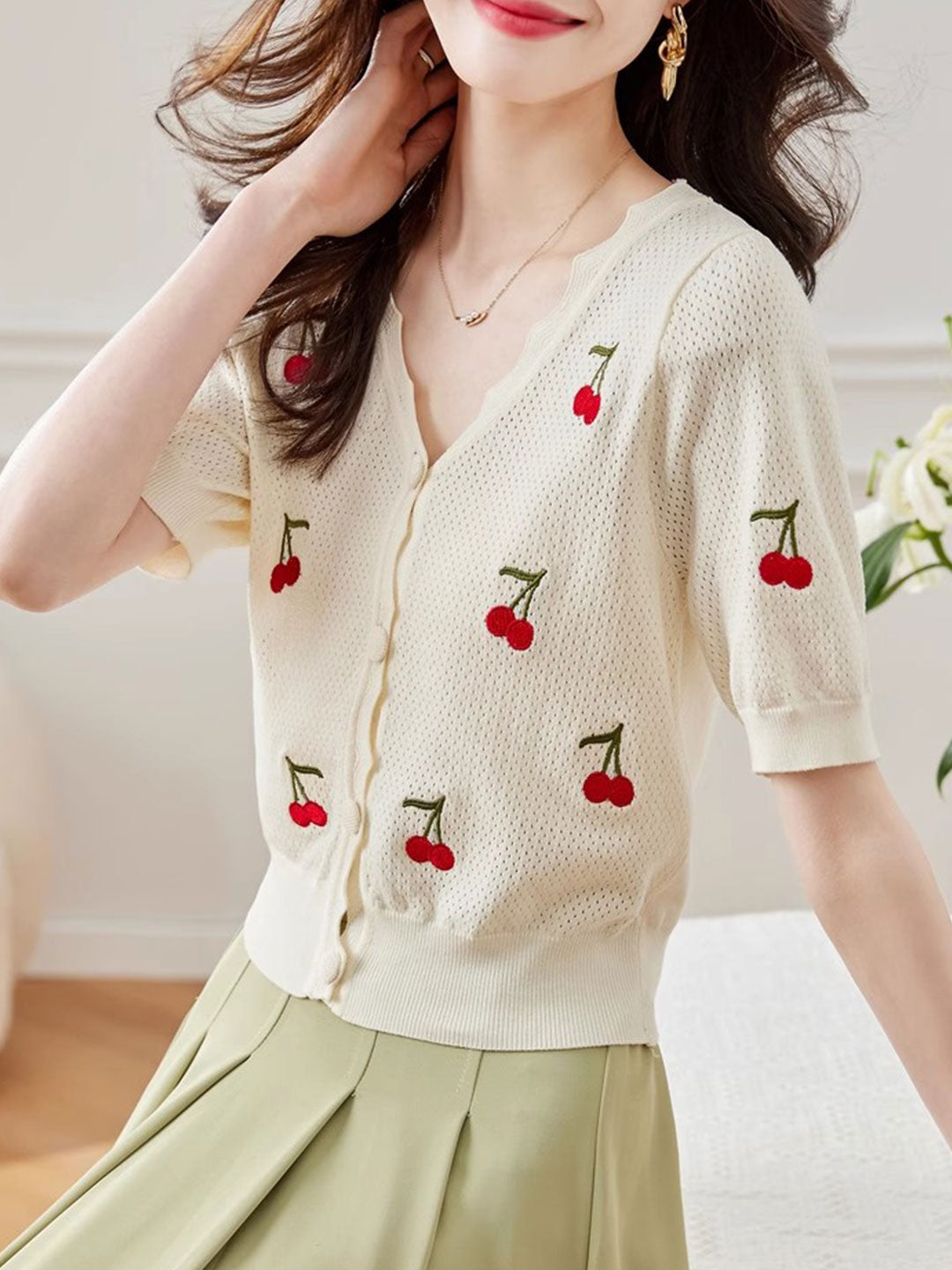 A Vintage Style Top with Delicate Timeless Details
