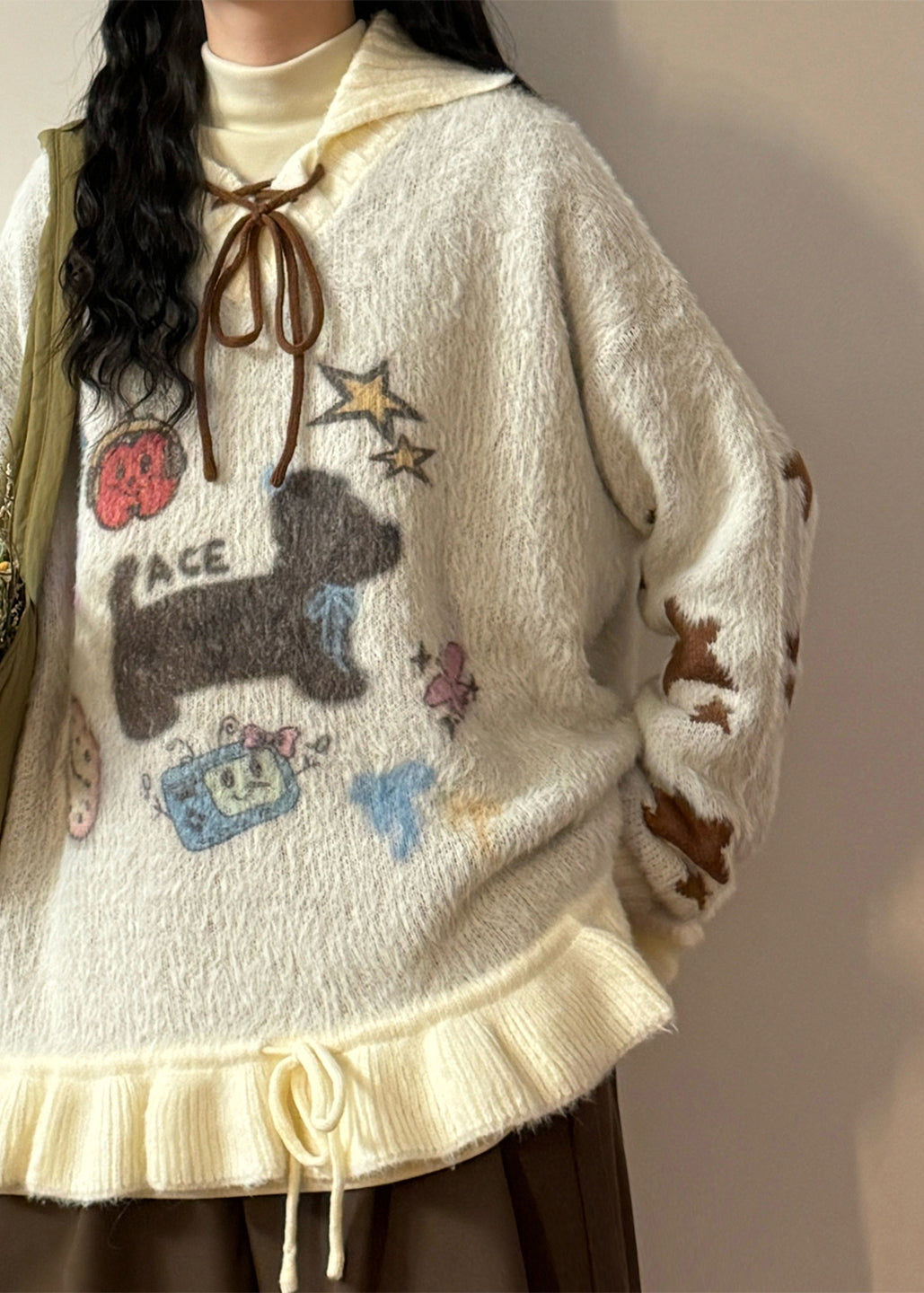 Classic Vintage Sweater with a Flattering Fit