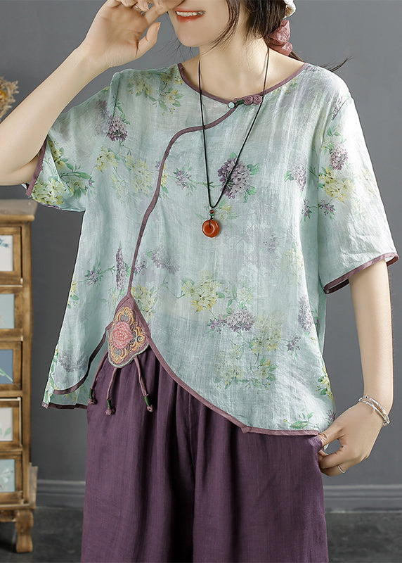 Elegantly Styled Shirt for Everyday Wear