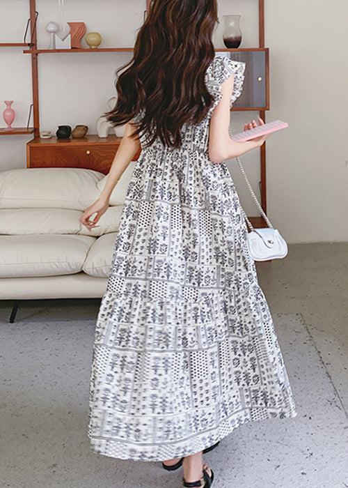 A Vintage Style Dress with Delicate Timeless Details