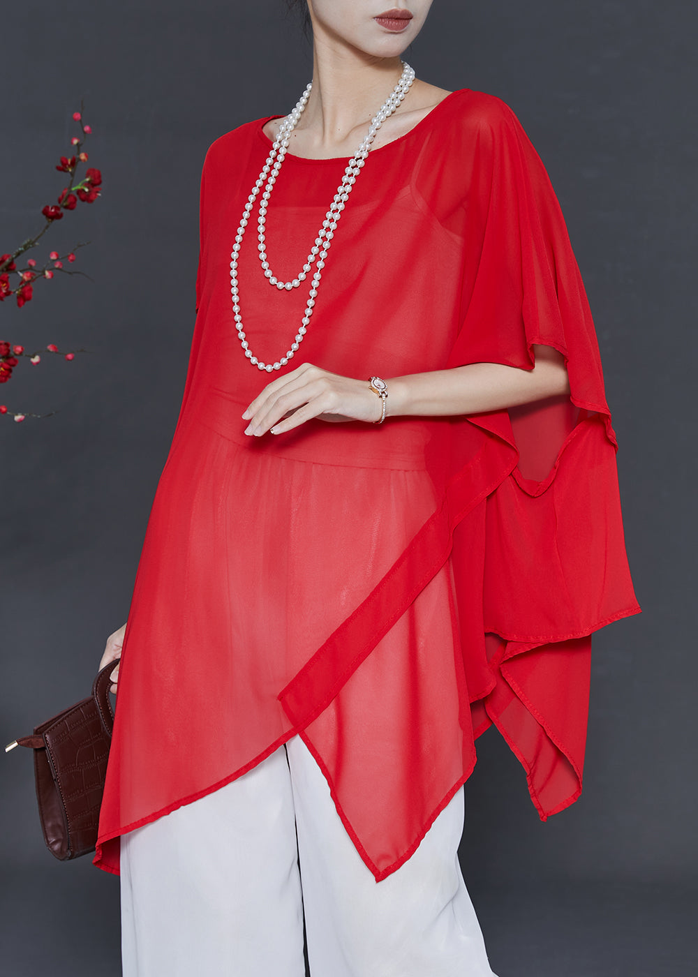 Sophisticated Garment with a Clean Classic Look
