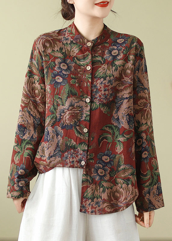Well Tailored Coat with a Graceful Silhouette