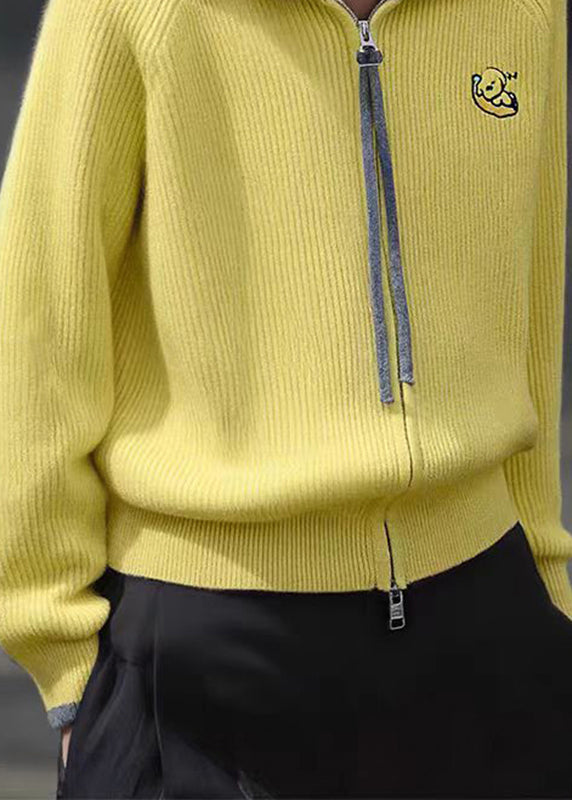 Well Tailored Cardigan with a Graceful Silhouette