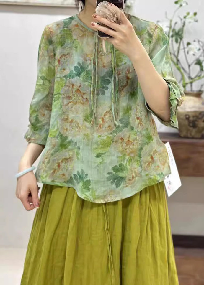 Effortlessly Elegant Shirt with a Timeless Design