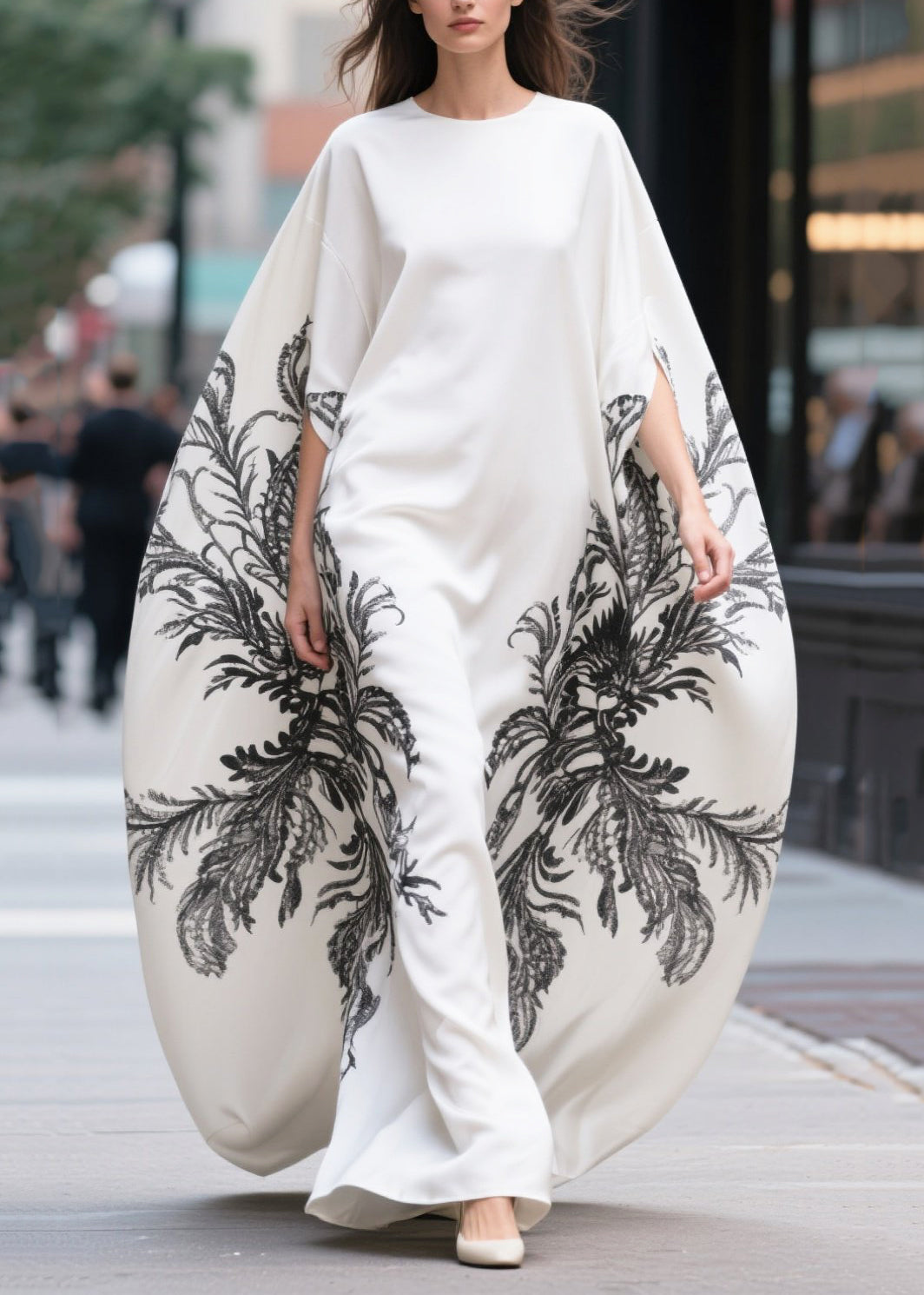 Well Tailored Dress with a Graceful Silhouette
