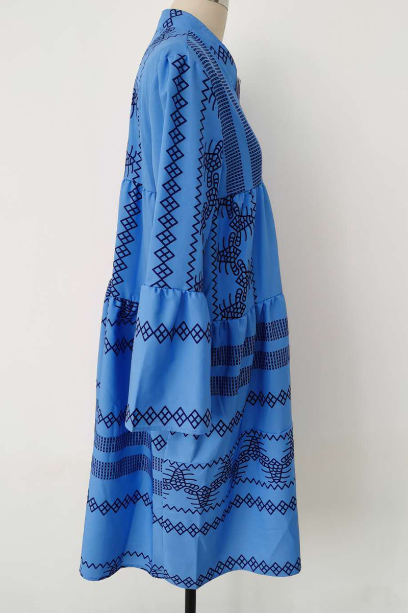 Gracefully Styled Dress for Any Occasion