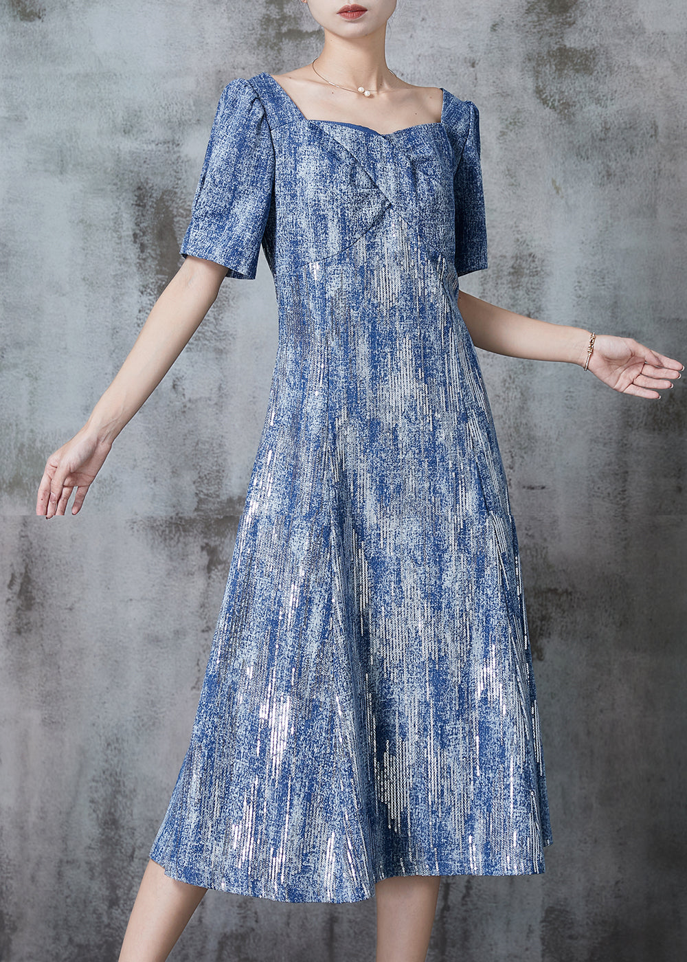 Classic Vintage & Enduringly Stylish Dress