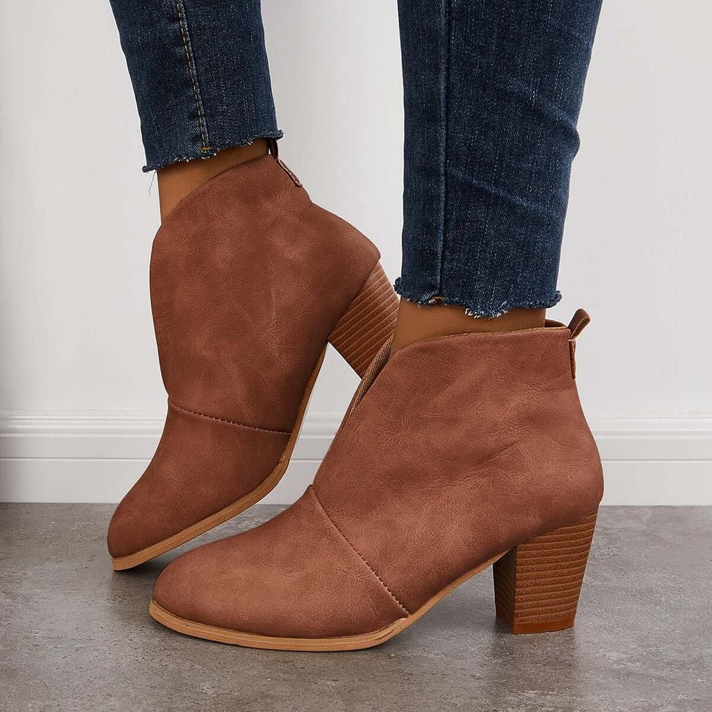 Graceful Orthopedic Boots for Modern Look