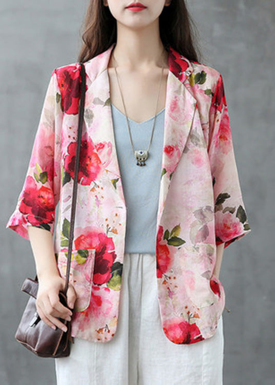 Gracefully Styled Coat for Any Occasion