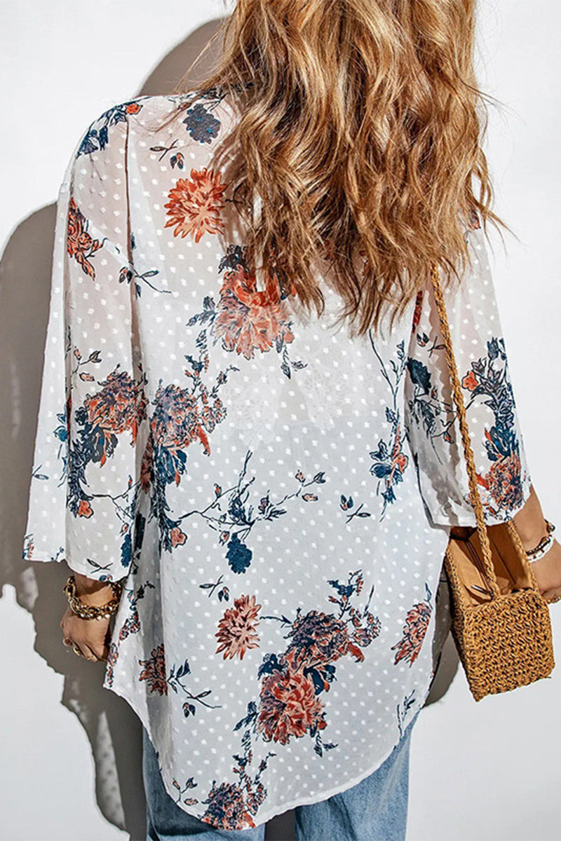 Beautifully Finished Cardigan in a Timeless Design