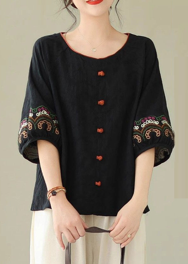 A Vintage Style Top with Delicate Timeless Details