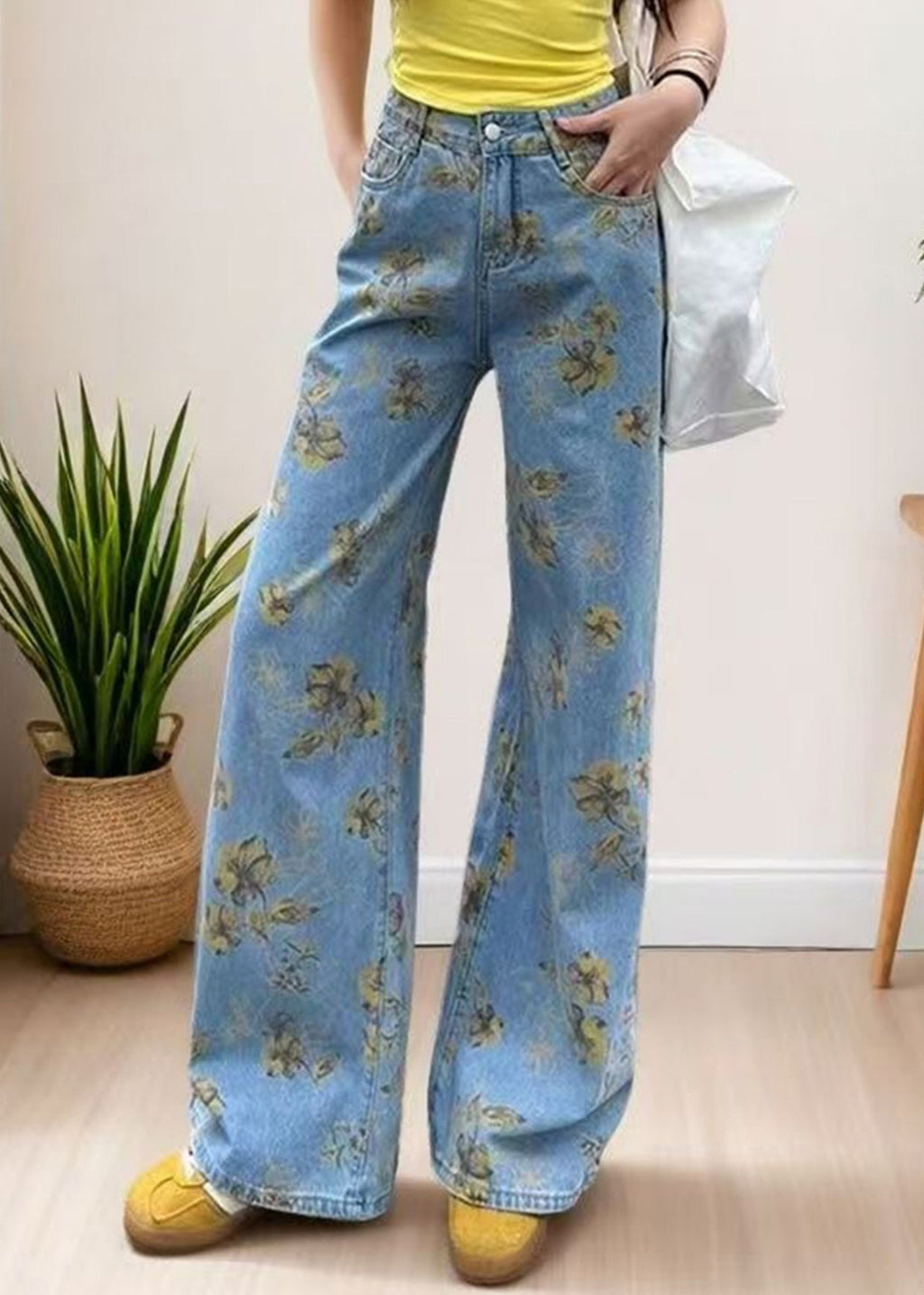 Well Tailored Pants with a Graceful Silhouette