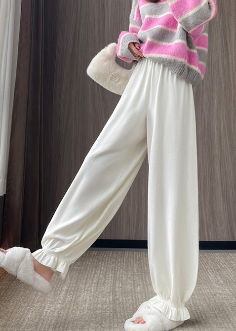 Elegantly Styled Pants for Everyday Wear