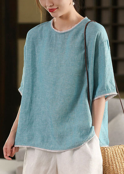 Effortlessly Elegant Top with a Timeless Design