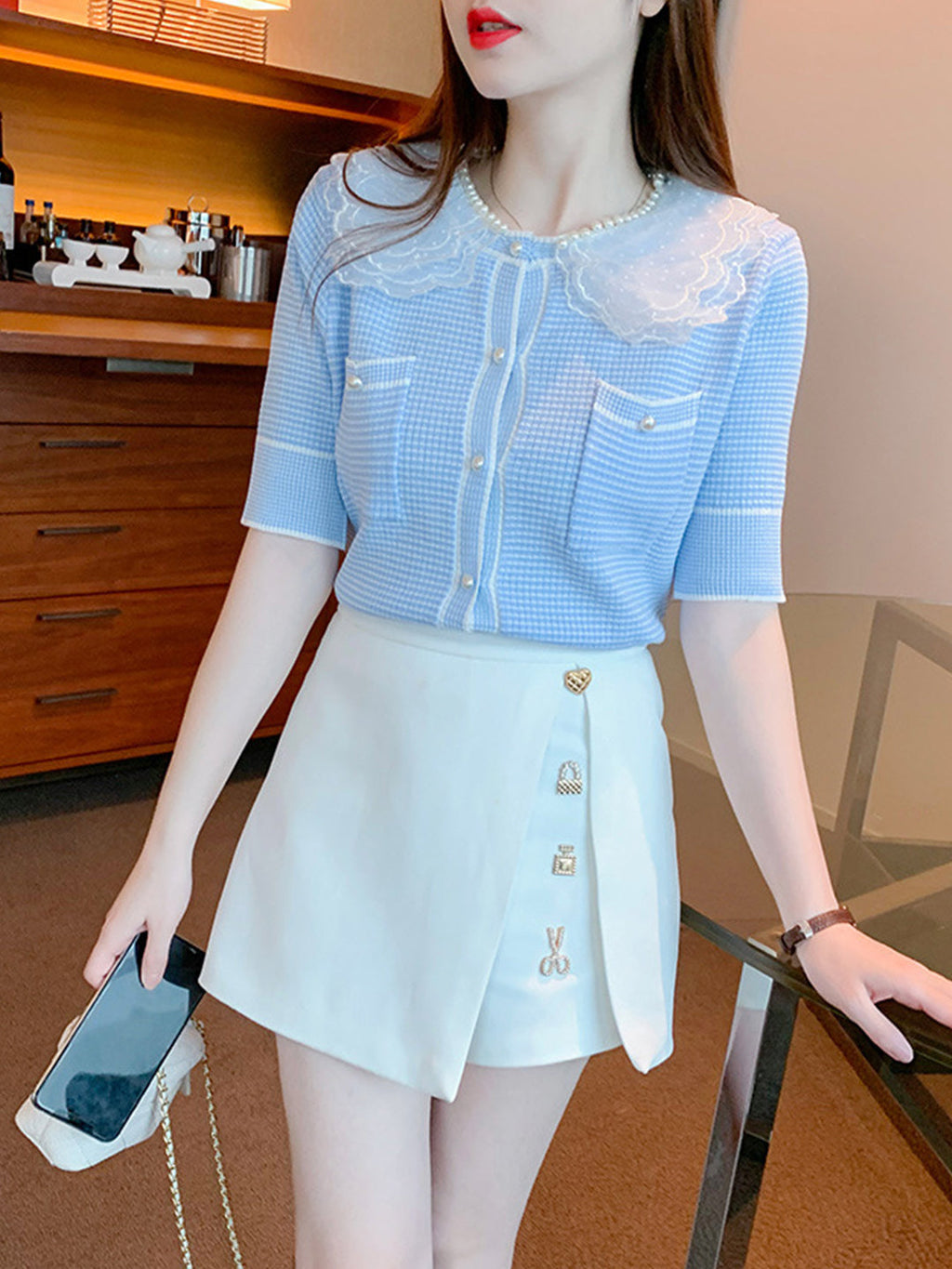 Classic Vintage Top with a Flattering Fit