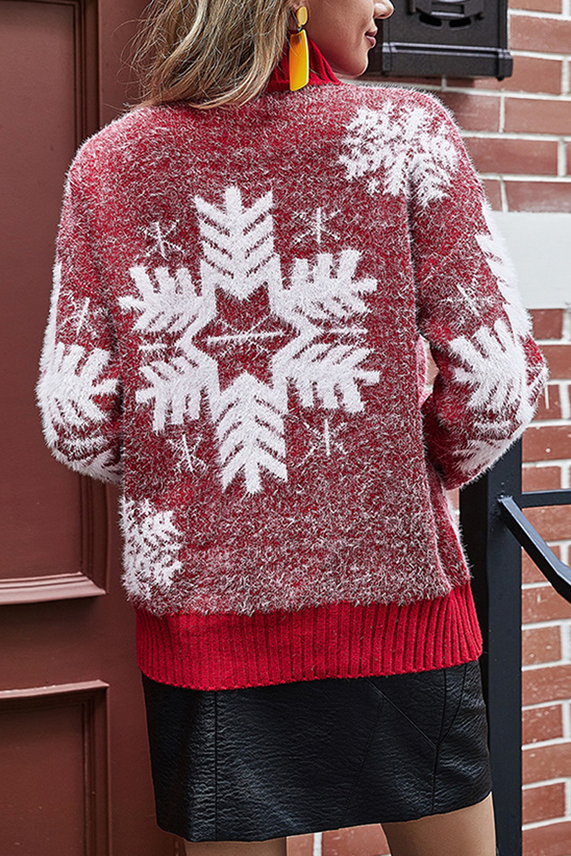 Classic Vintage Sweater with a Flattering Fit