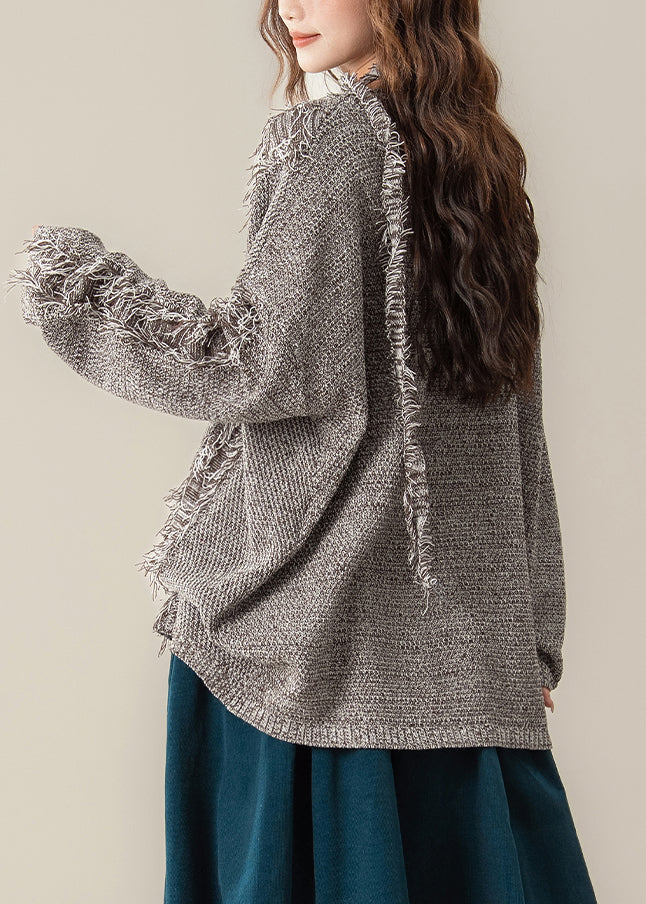 Classic Vintage Sweater with a Flattering Fit